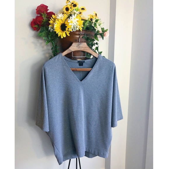 Natori Other - NATORI SAKS FIFTH AVENUE BATWING PAJAMA TOP